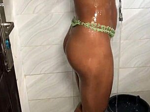 How much I love to fuck my curvy baby girl with big ass