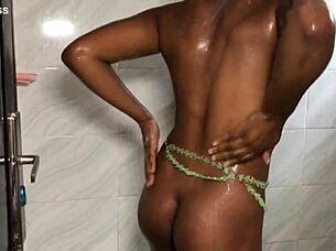 How much I love to fuck my curvy baby girl with big ass