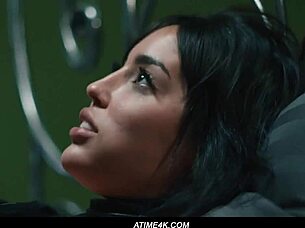 i uh tried runnin this simulation but it like totally glitched out man