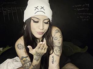 Amateur with big natural tits and pierced tongue masturbates solo with machine