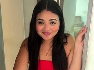 Cute Tattooed Babe Begs for Huge Monster Cock Cumshot