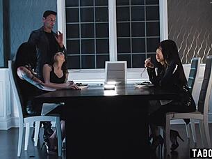 Three Stepsisters Share Intense VR Experience in Bold Group Action