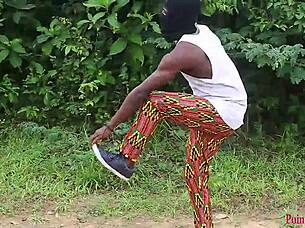 Ebony Queen Transforms Morning Ranch Workout into Wild Bush Banging with Multiple Cumshots