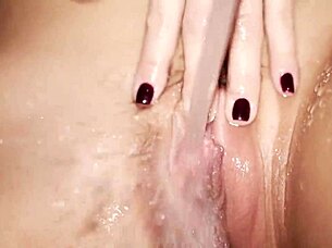 Alice Kelly performs her premium solo routine with natural grace