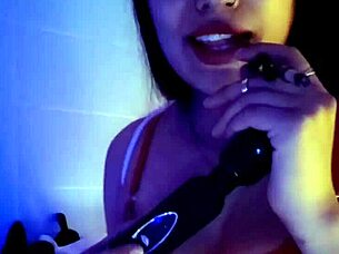 Colombian Homemade Babe Squirting with Toys in Solo Softcore