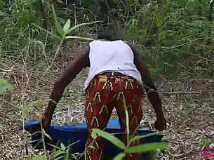 Ebony Queen Transforms Morning Ranch Workout into Wild Bush Banging with Multiple Cumshots