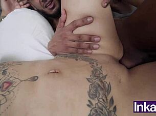 Who Knew This Super Busty Peruvian Milagros Raiza Would Get Caught at Night by a Shy Moreno in the Street?