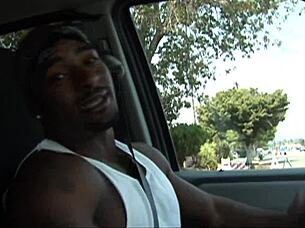 Whoa, pounding that big tits American mommy in fishnets with deepthroat and facial 😈