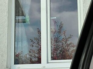 hey, that taxi driver spotted a naked milf in stockings washing windows without panties outdoors 😏