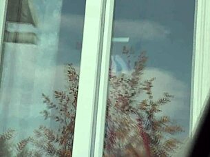 hey, that taxi driver spotted a naked milf in stockings washing windows without panties outdoors 😏