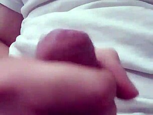 Hey, wanna see this rich paja if you want more hit me up on wapp or email juanchozalez2006 gmail com?