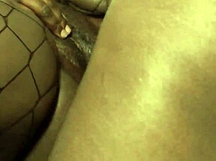 Amateur bbw milf babe moans loudly as she gets roughly fucked in quickie homemade session with intense orgasm