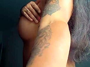 damn, this tattooed ebony prostitute shows off her ass for wild anal action 😏