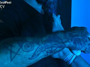 Up close and personal with Artemis's sweaty feet