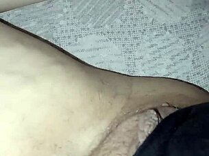 slip neri che fanno odore di fica e incinta