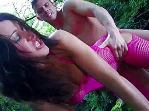I spot a sexy brunette in the forest and it sparks motivation for intense outdoor anal with blowjob and doggystyle moves