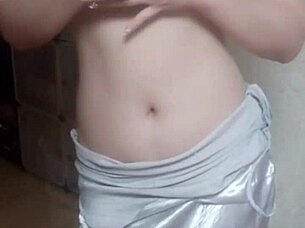 hey, why is this chinese milf sending wet solo masturbation clips?