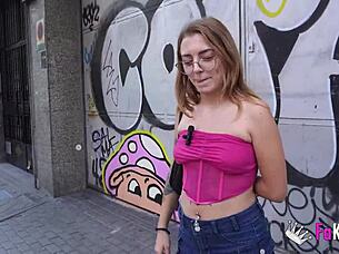 The recipes of Lorena Lopes include haute cuisine with bareback fucking and chicken in milk for lunch