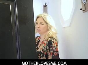 sexy thick milf kiki daire bends over for pov fucking with stepson 😈🍑