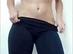 Hey wanna see me dance rebolar provoke and show off?