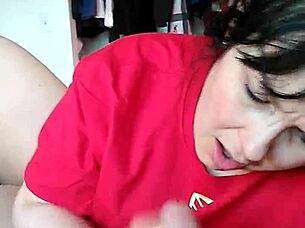 Good morning, wanna deepthroat my big cock for cumshot in mouth?