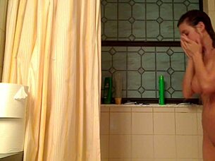 Russian babes play oral games in the bath, licking and diving in! 💦🛁