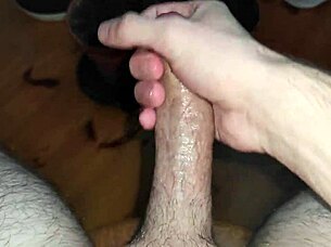 oh wow look at this new 19 year old masturbating solo until she cums hard in homemade video