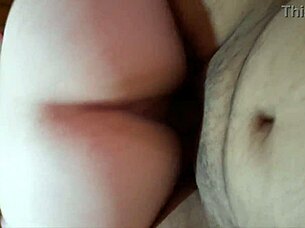 The chubby woman enjoys herself and moans with great pleasure in the amateur video