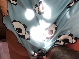 Batendo na amiga enjoys a wild session with sex toy fun.