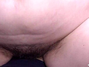 MISTRESS WITH A HAIRY PUSSY FUCKED THE DELIVERY MAN HARD!