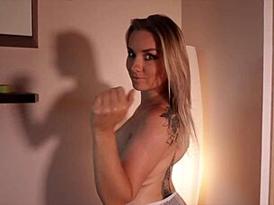 i sit on her face to lube up her pussy for my swollen cock andre love