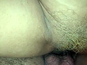 Buena madura peliteñida enjoys getting verga in her ass with pleasure 😏