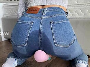 Milf Squirts Cum In Tight Wet Leggings During Orgasm