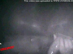 glory hole transando e chupando na cabine erotica video completo