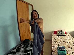 Behind the Scenes Bareback Action with Wet Latina Nick Niquita!