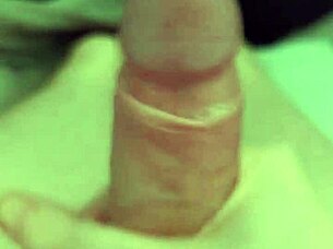 Amateur Guy Strokes Massive Monster Cock in Relaxing Homemade Masturbation Session