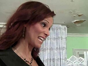 i uh hot milf syren de mer gets stuffed so deep and hard... sqf yeah