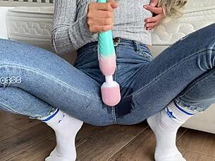 Milf Squirts Cum In Tight Wet Leggings During Orgasm