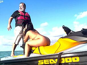 Wow receiving that intense pussy licking out at sea on the boat!