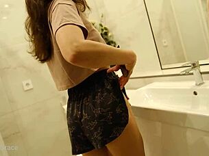 Kristinas Morning Routine with Sexy Milf in Bedroom and Shower