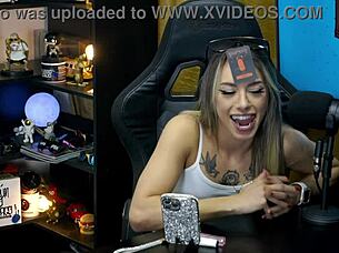 Ruan licks Bianca's pussy in podcast