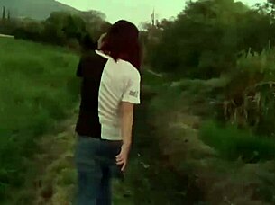 morrita cogiendo en el cerro!