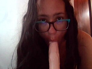 Intense Deep Throat Action