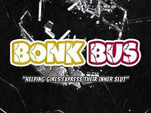 I Love Watching Street Girl Taking That Fat Cock in the Car