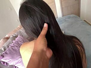 Me follo a la esposa de mi mejor amiga y él se corre fuertemente