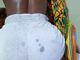 Petite 18+ Ghanaian bitch masturbates solo with tight pussy and softcore assfucking vibes.