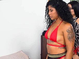 peruano came on two curvy venezuelan women who secretly did oral on each other