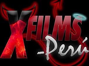 peruano came on two curvy venezuelan women who secretly did oral on each other