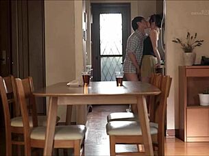 Eu era virgem mas minha casada me ensinou a beijar com legenda kanna misaki 🍑😏