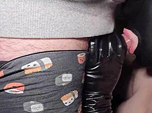 I love when huge cum covers the condom after intense blowjob and cumshot action.